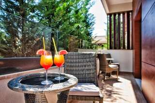 Отель Wellness & Spa Hotel ACD Херцег-Нови Люкс с 2 спальнями-1