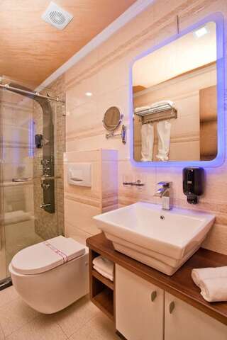 Отель Wellness & Spa Hotel ACD Херцег-Нови Апартаменты с видом на море-3